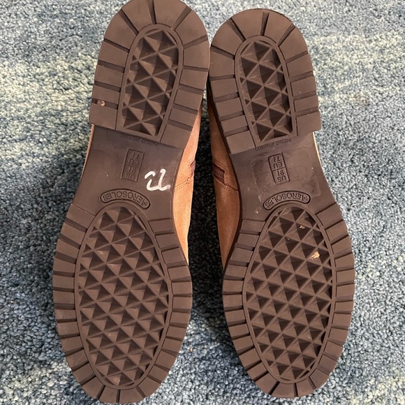 Aerosoles Womens boots, size 9.5 - Picture 6 of 12